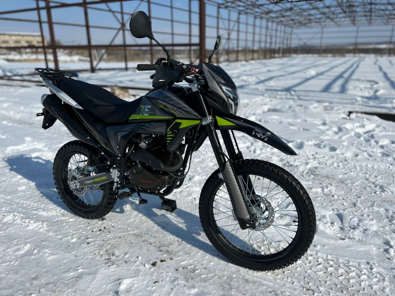 Мотоцикл Regulmoto TE (Tour Enduro) PR Черный/зеленый