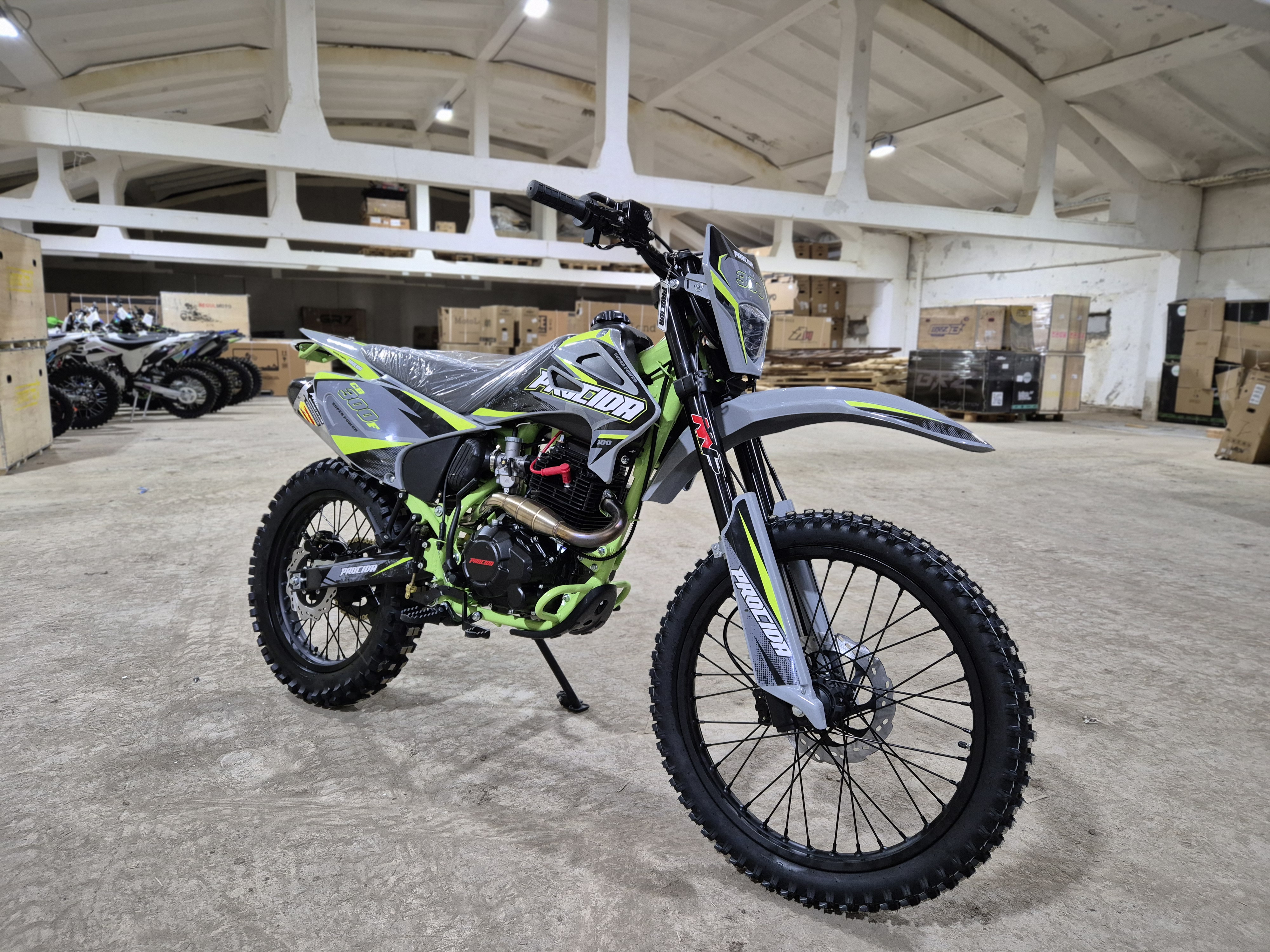 Мотоцикл PROCIDA CB300F (BNK-B18)