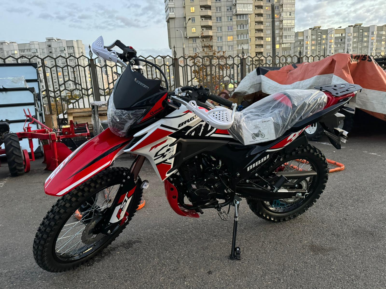 Мотоцикл Racer RC300-GY8B Bros (Красный)