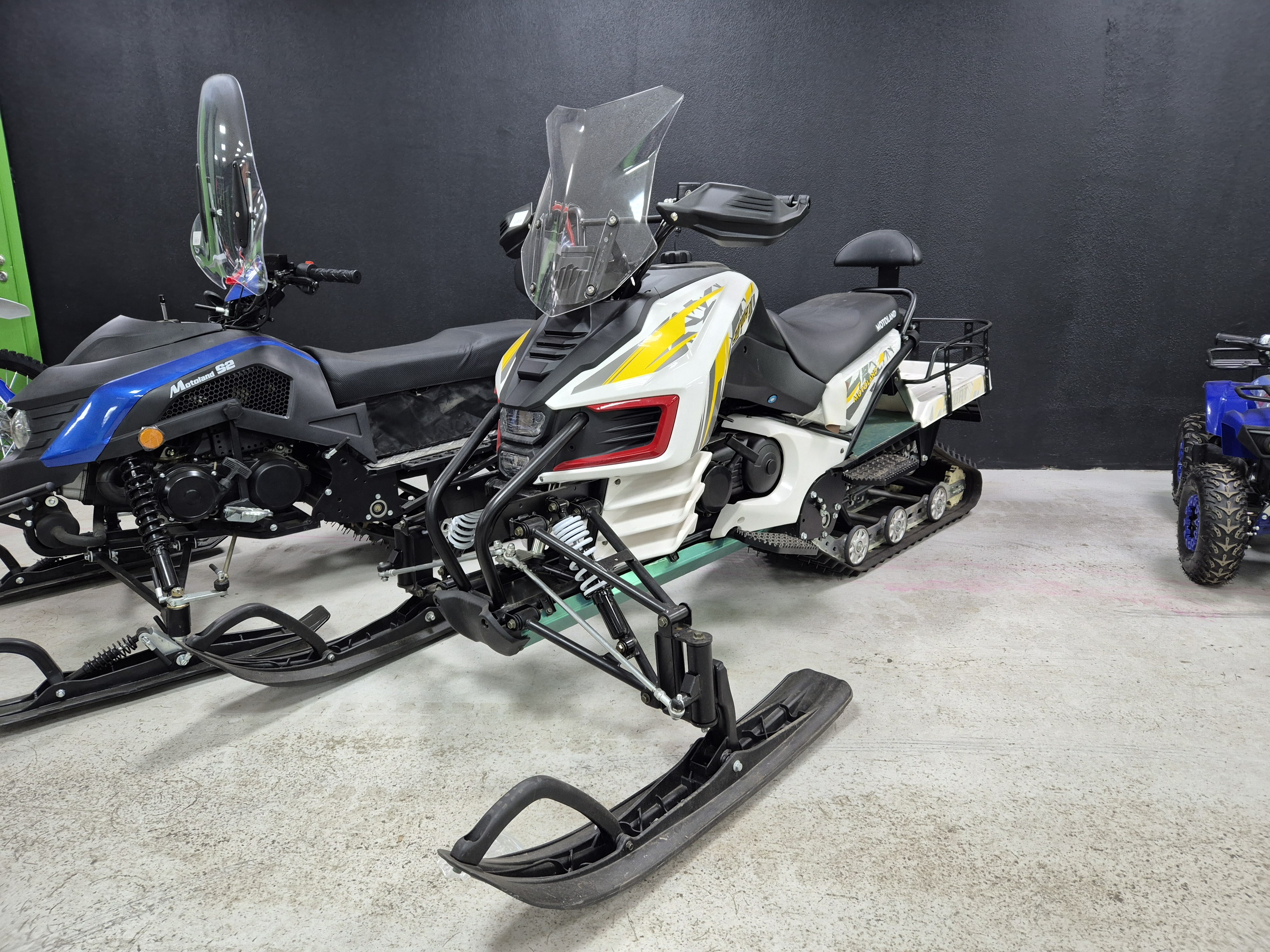 Снегоход Motoland BARS VOX200