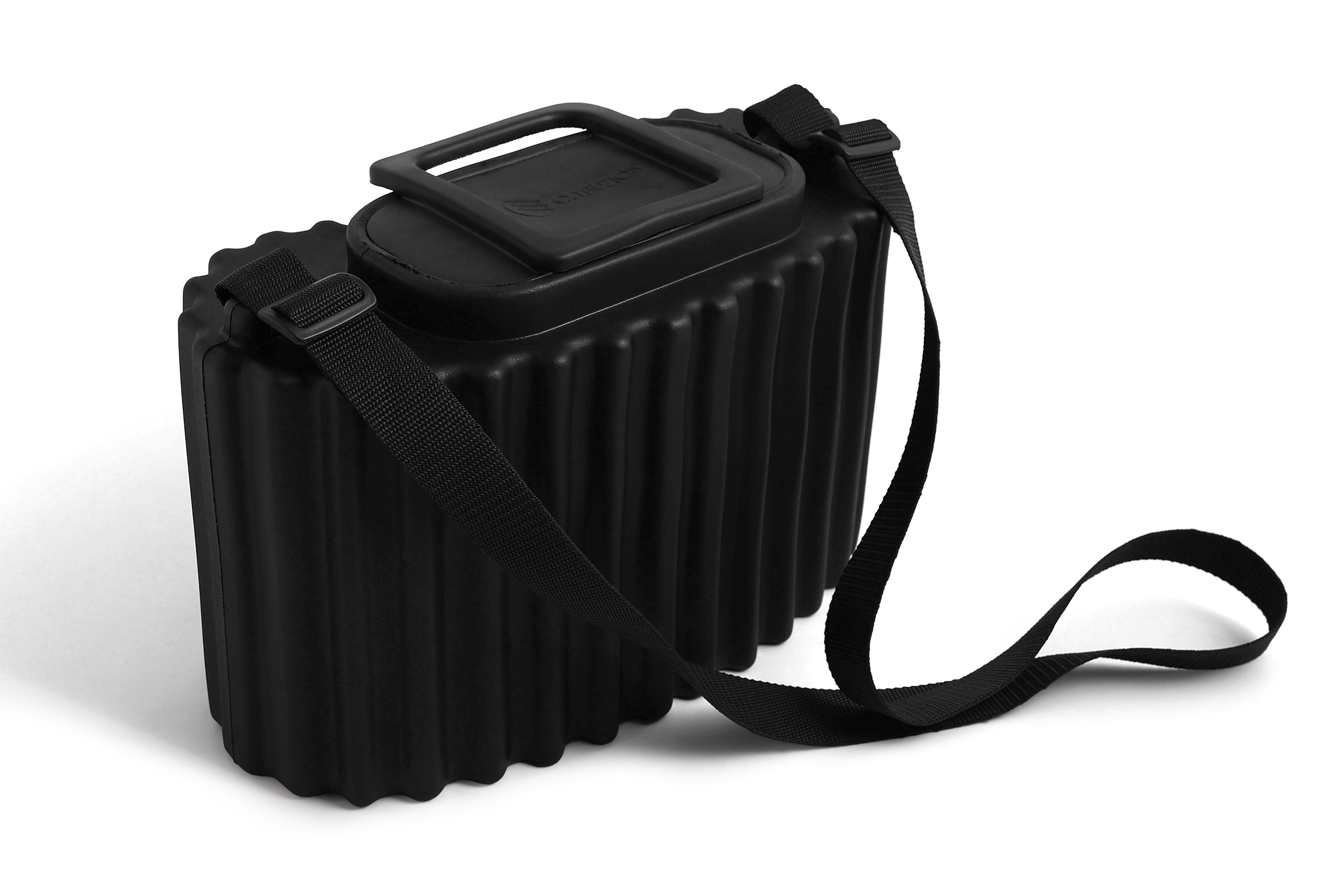 Кан рыболовный 7 литров Черный