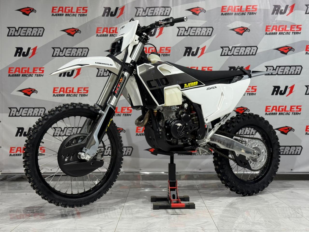 Мотоцикл AJERRA JOKER C10 YBS 300