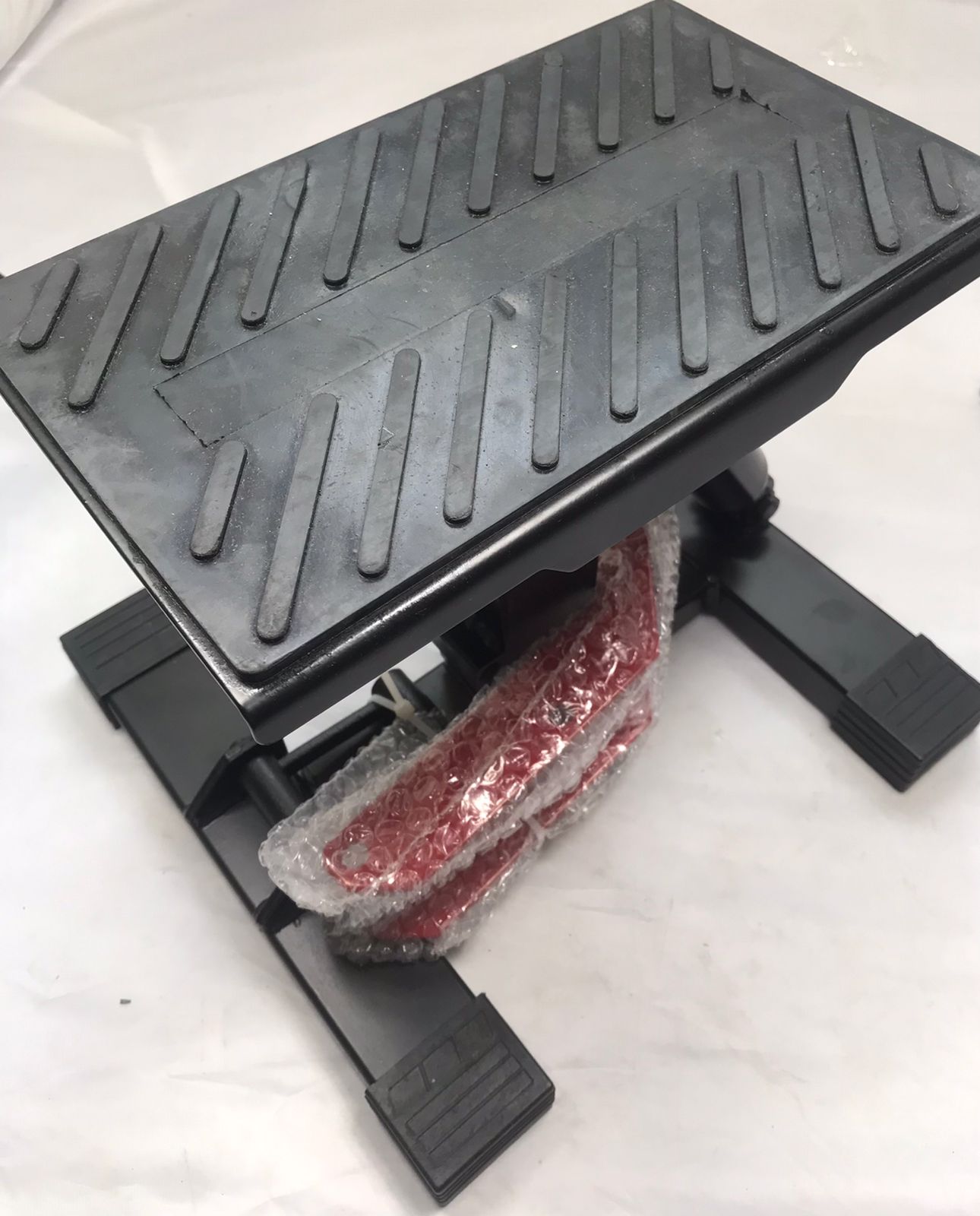 Подставка под кроссовый мотоцикл усиленная с демпфером (До 150 кг, высота 25,2/46 см )