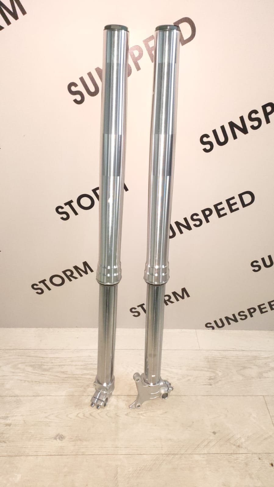 Амортизаторы передние KKE 54*60 48mm 940mm