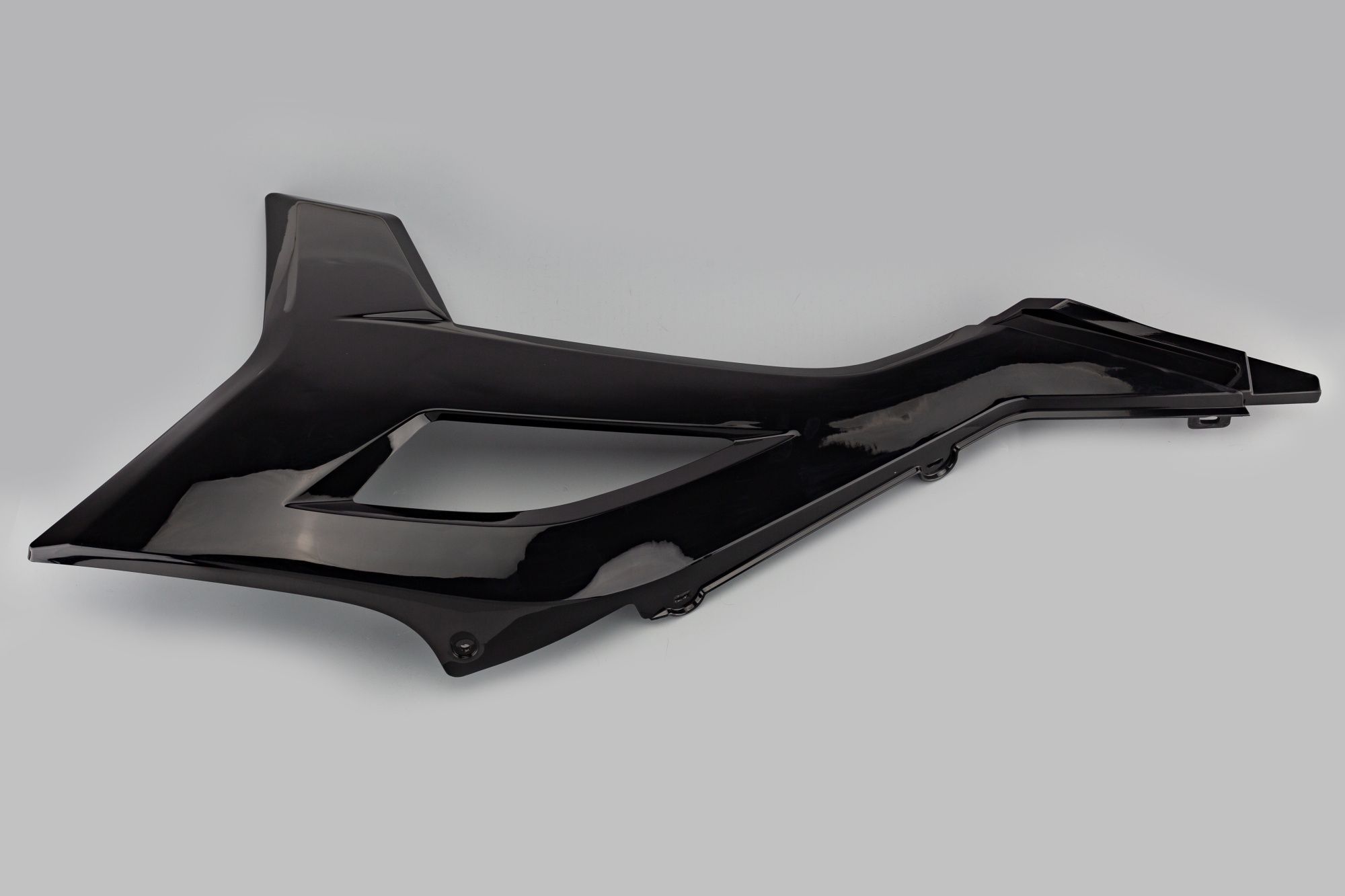 Обтекатель передний правый Avantis A6 2022 (A5)/GR 2/ BRZ KR3 черный