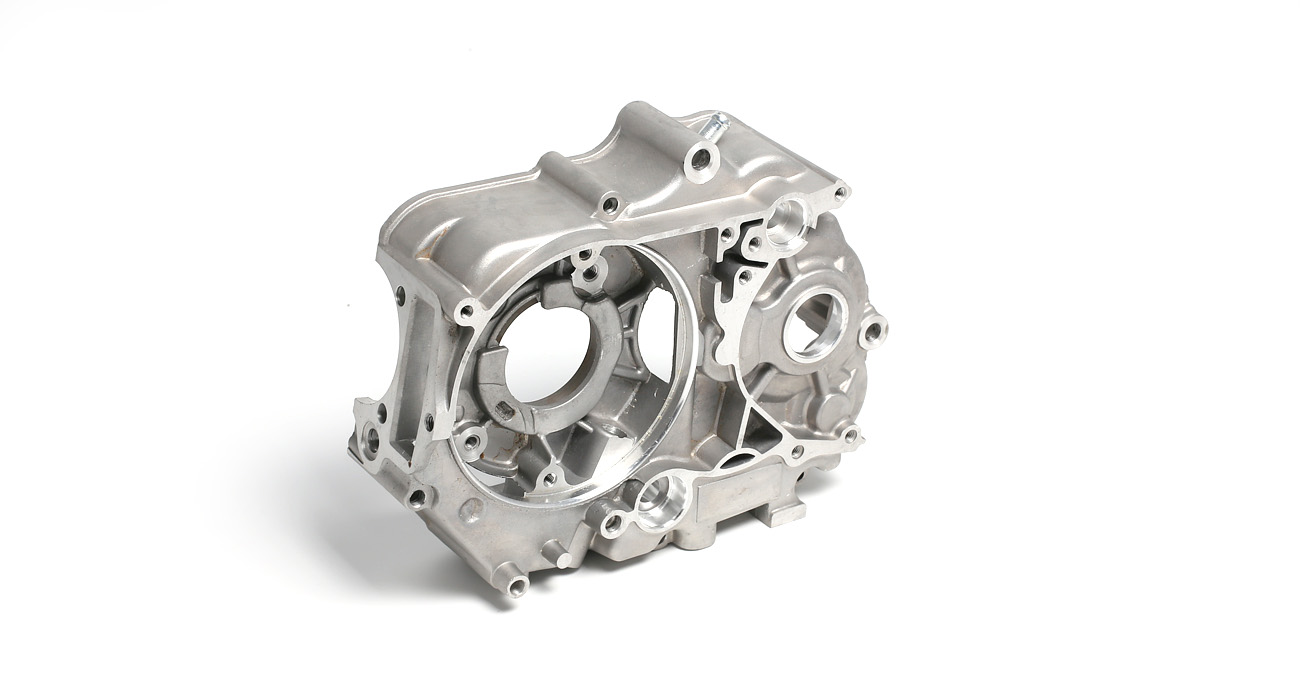 Картер двигателя левый KAYO двиг. YX140 см3 (эл.стартер) CN