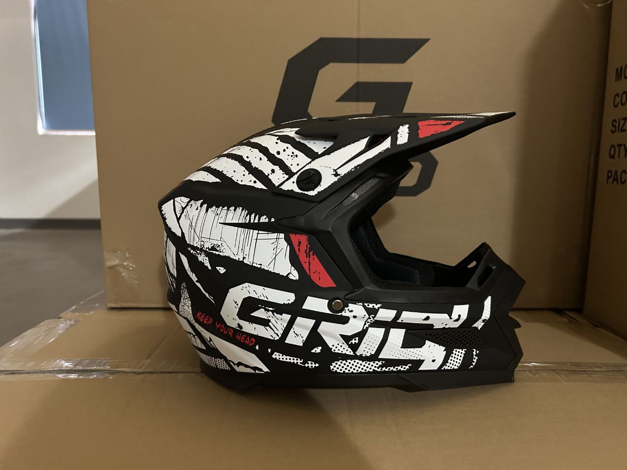 Мотошлем GRID RIVAL Black/Red Размер L