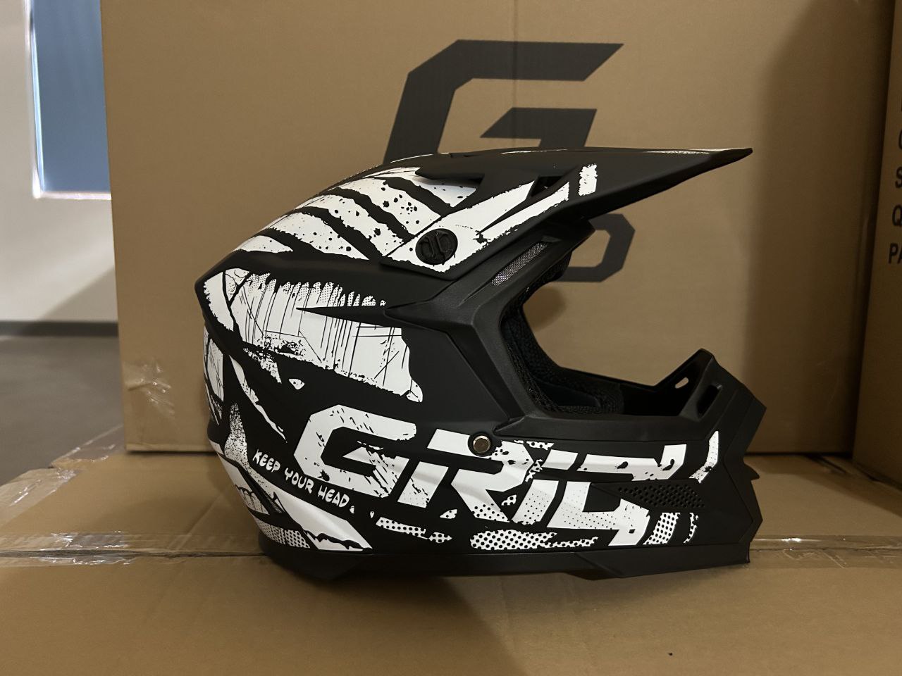 Мотошлем GRID RIVAL Black/White Размер XXL